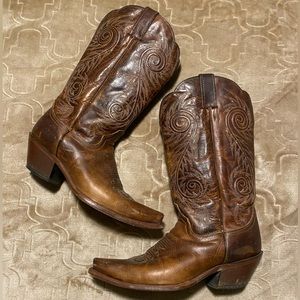 Justin Boots - Women Pointed Toe